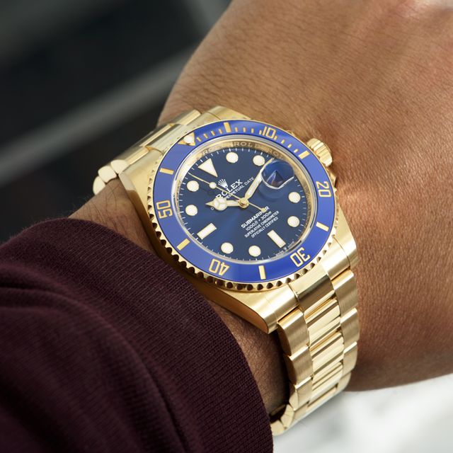 Rolex Submariner 126618 LB Image 4